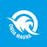 logo: ondamagna-surfschool